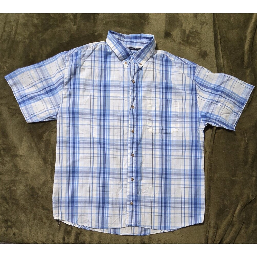 Michael Austin Men's Button Up Short Sleeve Shirt Blue and White Plaid Large